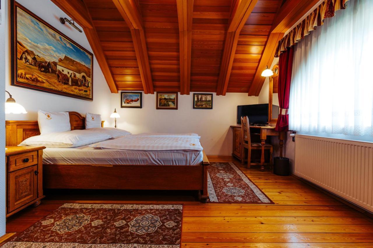 Kulacs Csarda Panzio Bed & Breakfast Eger Exterior photo